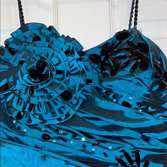 Musani evening cocktail beaded dress with shawl - Picture 6 of 8